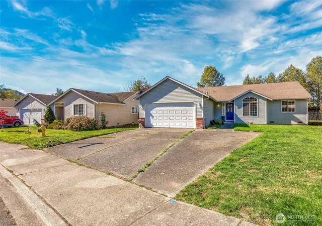 Photo 2 of Single family home for sale at 1115 Maddox Crk Ln, Mount Vernon, WA 98274 | MLS# NWM2585867 | Listing updated on 2026-09-29