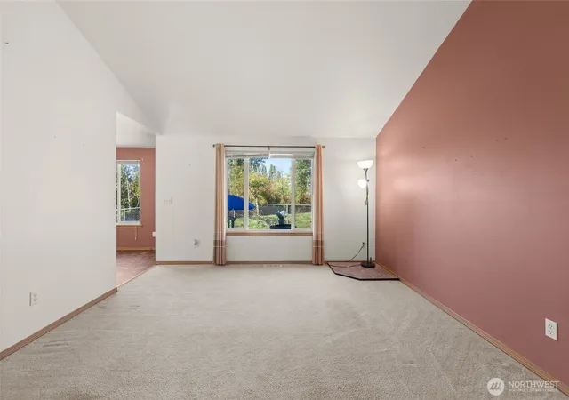 Photo 3 of Single family home for sale at 1115 Maddox Crk Ln, Mount Vernon, WA 98274 | MLS# NWM2585867 | Listing updated on 2026-09-29
