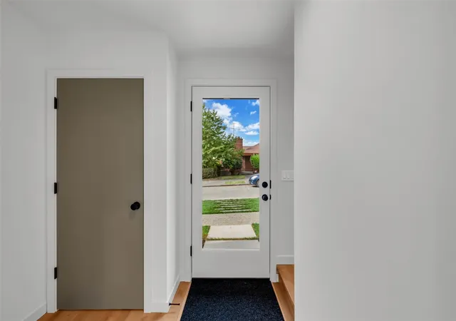 Photo 3 of Townhouse for sale at 6700 52nd Avenue S, Seattle, WA 98118 | MLS# NWM2585875 | Listing updated on 2026-10-21