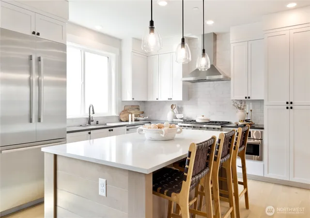 Photo 3 of Townhouse for sale at 14331 149th Place Ne #43, Woodinville, WA 98072 | MLS# NWM2585878 | Listing updated on 2026-10-01