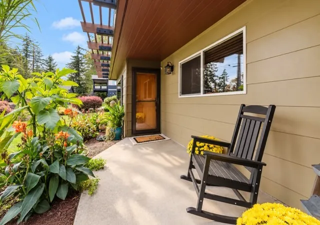 Photo 3 of Single family home for sale at 2707 64th Street NW, Gig Harbor, WA 98335 | MLS# NWM2585882 | Listing updated on 2026-10-19