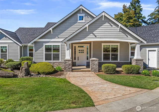 Photo 3 of Single family home for sale at 4827 Bayshore Ln Ne, Olympia, WA 98502 | MLS# NWM2585888 | Listing updated on 2026-09-24