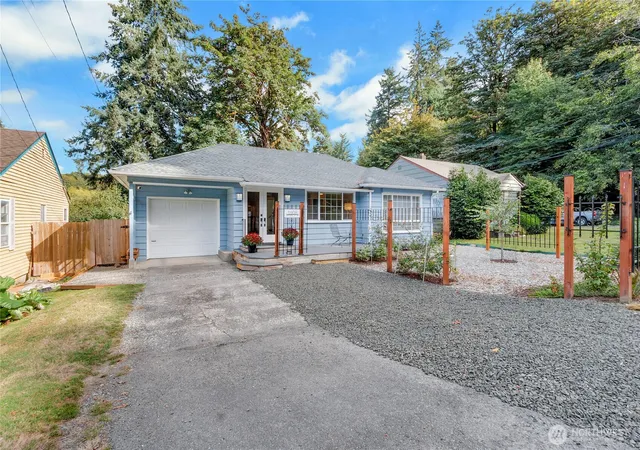 Single family home for sale at 1908 Eastside St SE, Olympia, WA 98501 | MLS# NWM2585906