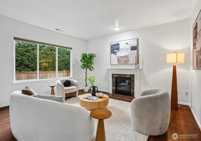 Photo 3 of Single family home for sale at 2922 183rd Place SE, Bothell, WA 98012 | MLS# NWM2585911 | Listing updated on 2026-10-02
