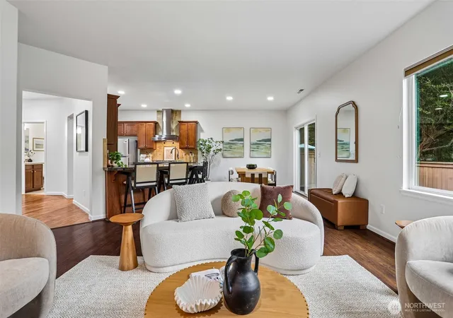 Photo 4 of Single family home for sale at 2922 183rd Place SE, Bothell, WA 98012 | MLS# NWM2585911 | Listing updated on 2026-10-02