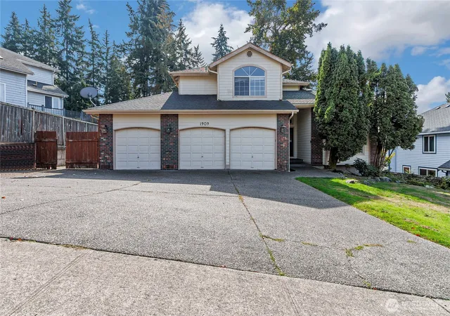 Photo 1 of Pending - Backup Offer Requested at 1909 S 375th Street, Federal Way, WA 98003 | MLS# NWM2585912 | Listing updated on 2026-10-01