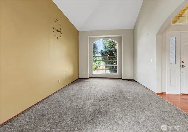 Photo 4 of Single family home for sale at 1909 S 375th Street, Federal Way, WA 98003 | MLS# NWM2585912 | Listing updated on 2026-10-01