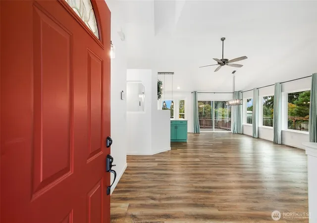 Photo 3 of Sale Pending at 13001 73rd Avenue Ct E, Puyallup, WA 98373 | MLS# NWM2585915 | Listing updated on 2026-10-20