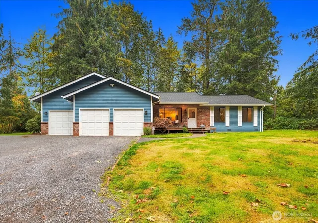 Photo 2 of Single family home for sale at 25434 Se 219th Street, Maple Valley, WA 98038 | MLS# NWM2585917 | Listing updated on 2026-10-02