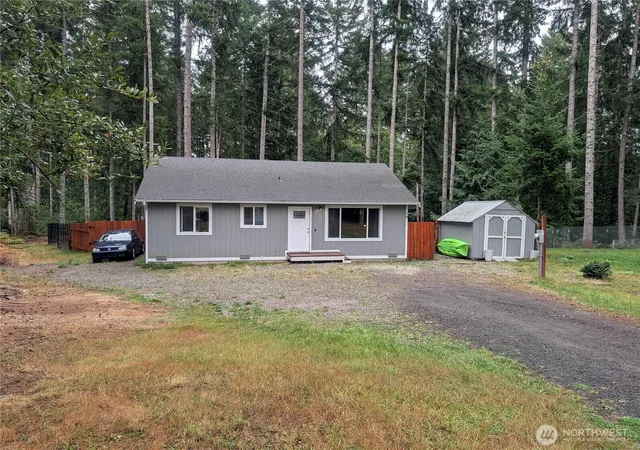 Photo 2 of Single family home for sale at 50 E Ketron Pl, Shelton, WA 98584 | MLS# NWM2585932 | Listing updated on 2026-09-23