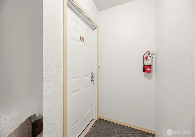 Photo 3 of Condo for sale at 2120 Highland Ave #301, Everett, WA 98201 | MLS# NWM2585933 | Listing updated on 2026-09-26