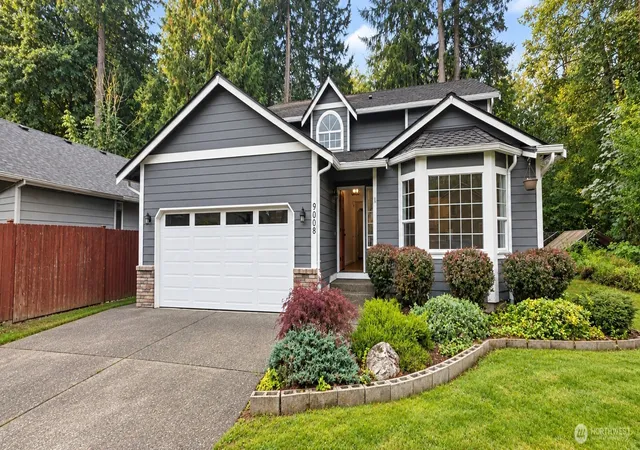 Single family home for sale at 9008 138th Street E, Puyallup, WA 98373 | MLS# NWM2585946
