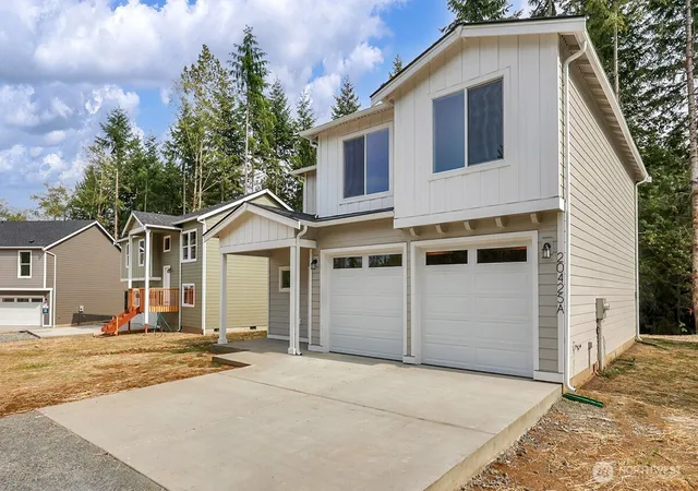Photo 3 of Single family home for sale at 20425 44th Avenue Nw #1A, Stanwood, WA 98292 | MLS# NWM2585950 | Listing updated on 2026-09-23