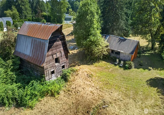 Photo 2 of Single family home for sale at 10215 56th Street Se, Snohomish, WA 98290 | MLS# NWM2585966 | Listing updated on 2026-09-24
