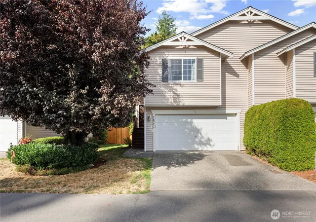 Condo for sale at 2621 123rd Place SW #A, Everett, WA 98204 | MLS# NWM2585970