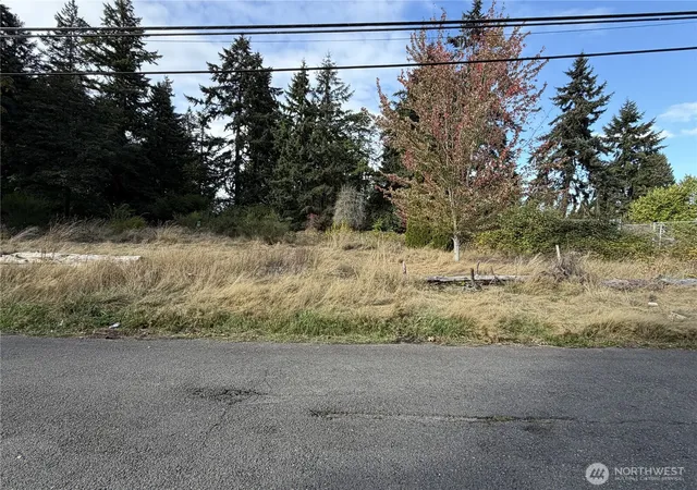Photo 4 of Land for sale at 515 S 82nd Street, Tacoma, WA 98408 | MLS# NWM2585977 | Listing updated on 2026-09-25