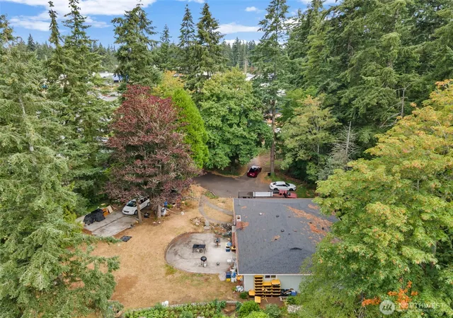 Photo 1 of Single family home for sale at 18929 Highway 99, Lynnwood, WA 98036 | MLS# NWM2585978 | Listing updated on 2026-09-23