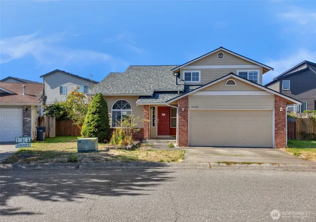 Photo 1 of Townhouse for sale at 17628 27th Avenue Ne, Marysville, WA 98271 | MLS# NWM2585981 | Listing updated on 2026-10-01