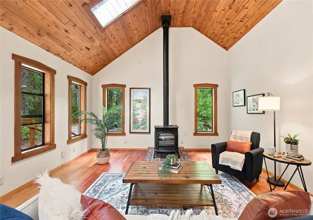 Photo 3 of Single family home for sale at 3191 SW Hawk Ridge Way, Port Orchard, WA 98367 | MLS# NWM2585982 | Listing updated on 2026-09-24
