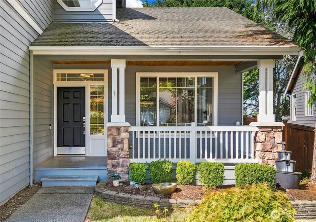 Photo 2 of Single family home for sale at 5127 Nathan Loop Se, Auburn, WA 98092 | MLS# NWM2585990 | Listing updated on 2026-09-26