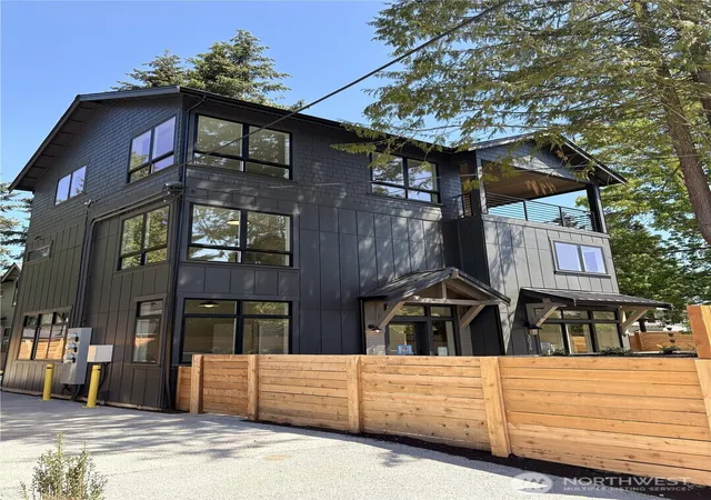 Townhouse for sale at 3026 NE 95th Street, Seattle, WA 98115 | MLS# NWM2585994