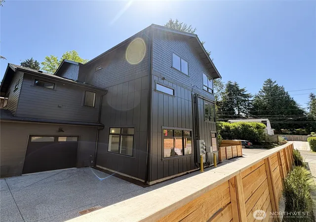 Photo 1 of Townhouse for sale at 3026 NE 95th Street, Seattle, WA 98115 | MLS# NWM2585994 | Listing updated on 2026-09-23