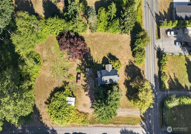Photo 4 of Single family home for sale at 10215 & 10115 56th St, Snohomish, WA 98290 | MLS# NWM2585998 | Listing updated on 2026-09-24