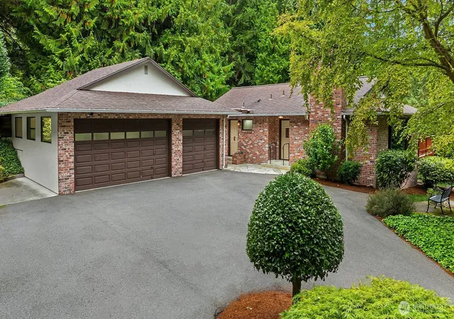 Photo 1 of Single family home for sale at 17515 164th Avenue NE, Woodinville, WA 98072 | MLS# NWM2586003 | Listing updated on 2026-10-23