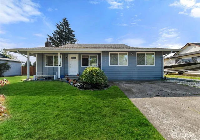 Photo 1 of Single family home for sale at 5204 142nd Place Ne, Marysville, WA 98271 | MLS# NWM2586011 | Listing updated on 2026-10-02