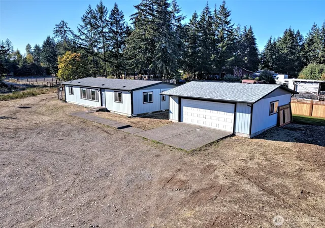 Photo 2 of Manufactured home for sale at 1882 E Johns Prairie Rd, Shelton, WA 98584 | MLS# NWM2586022 | Listing updated on 2026-09-24