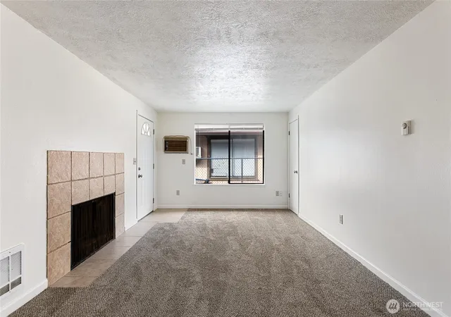 Photo 4 of House for sale at 2608 N Madelia St, Spokane, WA 99207 | MLS# NWM2586041 | Listing updated on 2026-09-22
