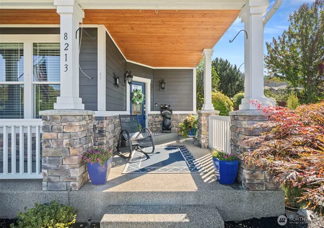 Photo 4 of Single family home for sale at 8213 172nd Avenue E, Sumner, WA 98390 | MLS# NWM2586058 | Listing updated on 2026-09-24