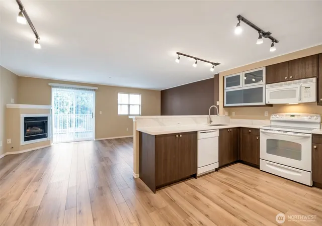 Photo 4 of Condo for sale at 3980 129th Place SE #B102, Bellevue, WA 98006 | MLS# NWM2586067 | Listing updated on 2026-09-23