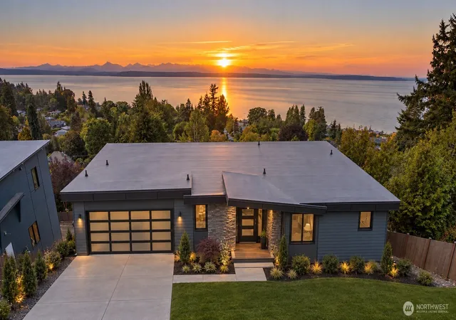 Photo 1 of Single family home for sale at 19122 94th Avenue W, Edmonds, WA 98020 | MLS# NWM2586105 | Listing updated on 2026-10-02