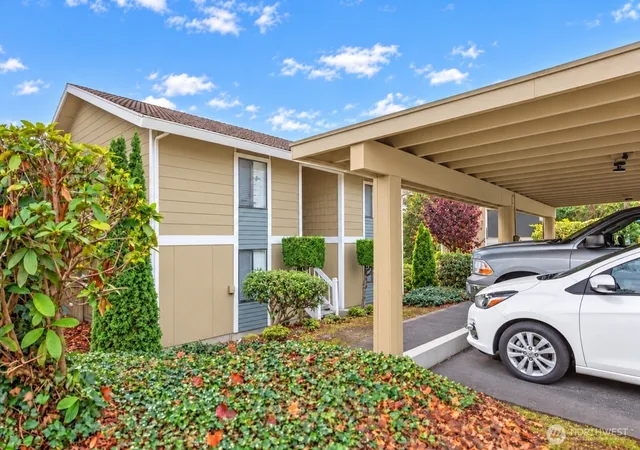 Photo 3 of Multi family home for sale at 34246 1st Place S, Federal Way, WA 98003 | MLS# NWM2586121 | Listing updated on 2026-09-23