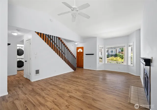 Photo 4 of Single family home for sale at 26227 Montera Loop NE, Kingston, WA 98346 | MLS# NWM2586137 | Listing updated on 2026-10-01