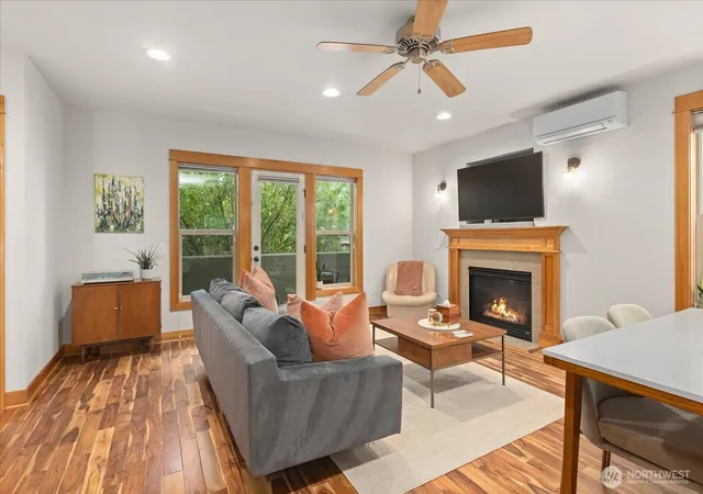 Photo 3 of Townhouse for sale at 4115 42nd Avenue SW #A, Seattle, WA 98116 | MLS# NWM2586152 | Listing updated on 2026-10-01