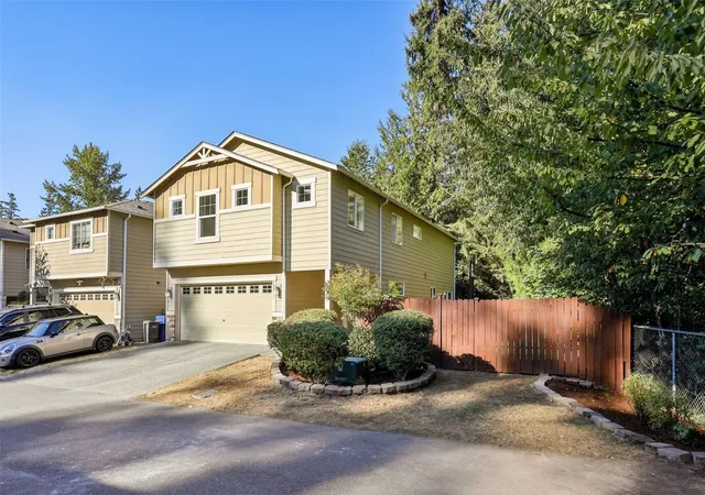 Single family home for sale at 18831 18th Place W, Lynnwood, WA 98036 | MLS# NWM2586156