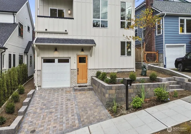 Photo 2 of Condo for sale at 116 N 55th Street, Seattle, WA 98103 | MLS# NWM2586163 | Listing updated on 2026-09-29