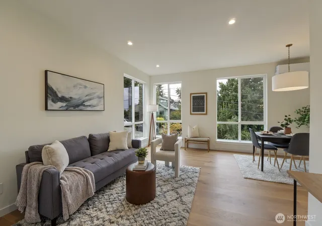Photo 4 of Condo for sale at 116 N 55th Street, Seattle, WA 98103 | MLS# NWM2586163 | Listing updated on 2026-09-29
