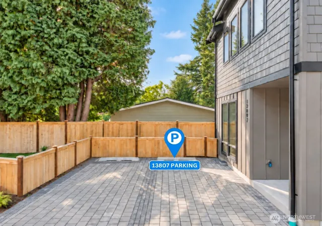 Photo 3 of Single family home for sale at 13807 84th Lane Ne, Kirkland, WA 98034 | MLS# NWM2586168 | Listing updated on 2026-09-23