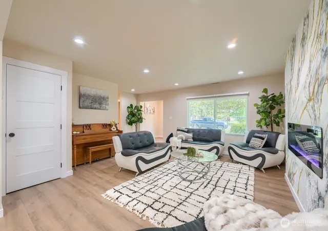 Photo 3 of Single family home for sale at 10318 67th Avenue E, Puyallup, WA 98373 | MLS# NWM2586177 | Listing updated on 2026-09-30