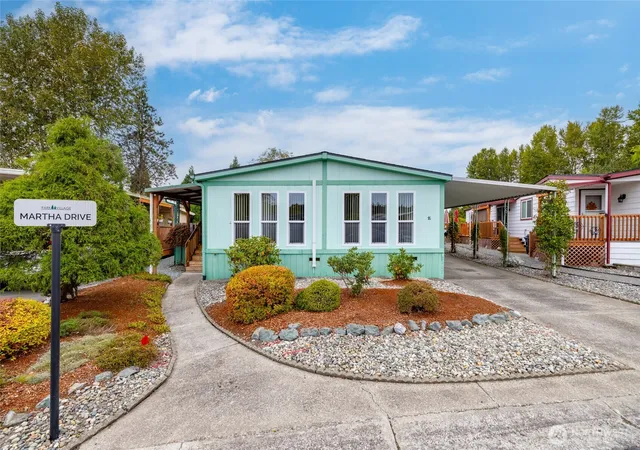 Manufactured home for sale at 2725 E Fir St #76, Mount Vernon, WA 98273 | MLS# NWM2586186
