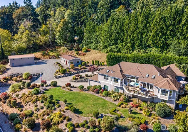 Photo 1 of Single family home for sale at 3904 Fidalgo Bay Rd, Anacortes, WA 98221 | MLS# NWM2586188 | Listing updated on 2026-09-28