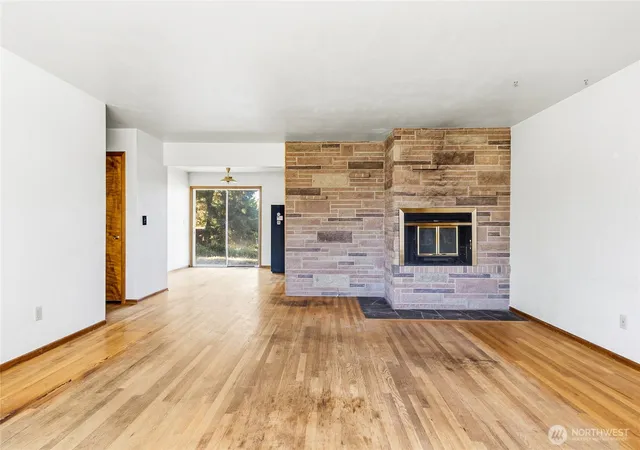 Photo 2 of Single family home for sale at 1126 Ankeny St, Walla Walla, WA 99362 | MLS# NWM2586190 | Listing updated on 2026-10-03