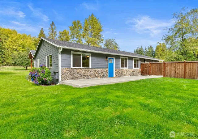 Photo 3 of Single family home for sale at 991 Sw Berry Lake Rd, Port Orchard, WA 98367 | MLS# NWM2586193 | Listing updated on 2026-10-02