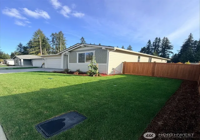 Photo 2 of Sale Pending at 3626 98th Place Ne, Marysville, WA 98270 | MLS# NWM2586195 | Listing updated on 2026-09-23