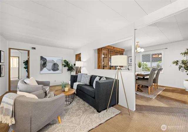 Photo 3 of Manufactured home for sale at 620 112th Street SE #201, Everett, WA 98208 | MLS# NWM2586196 | Listing updated on 2026-09-28