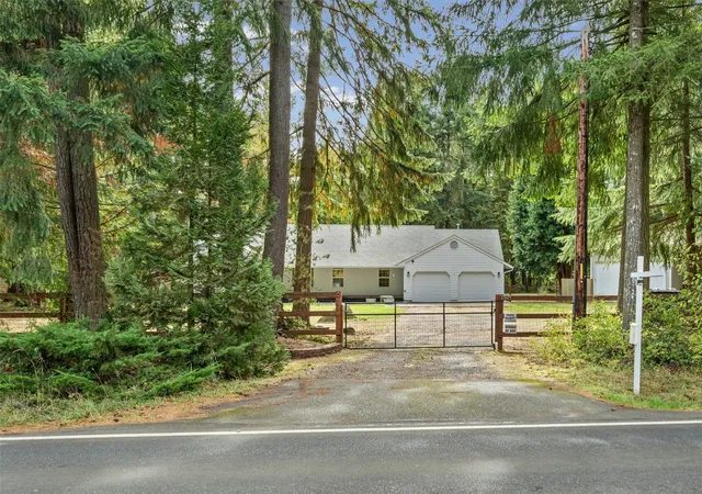 Photo 3 of Single family home for sale at 17405 153rd Avenue SE, Yelm, WA 98597 | MLS# NWM2586213 | Listing updated on 2026-10-19