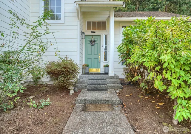 Photo 3 of Single family home for sale at 2914 143rd Street Se, Mill Creek, WA 98012 | MLS# NWM2586214 | Listing updated on 2026-09-23